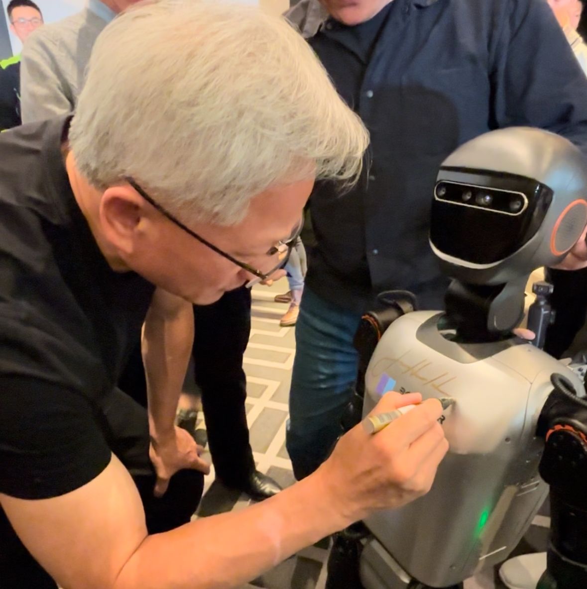 Booster T1, featured at NVIDIA’s Spring Party and signed by Jensen Huang, is now shipping worldwide.